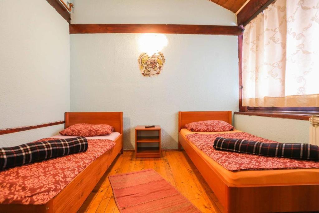 Pansion Sebilj Ostello Sarajevo Esterno foto
